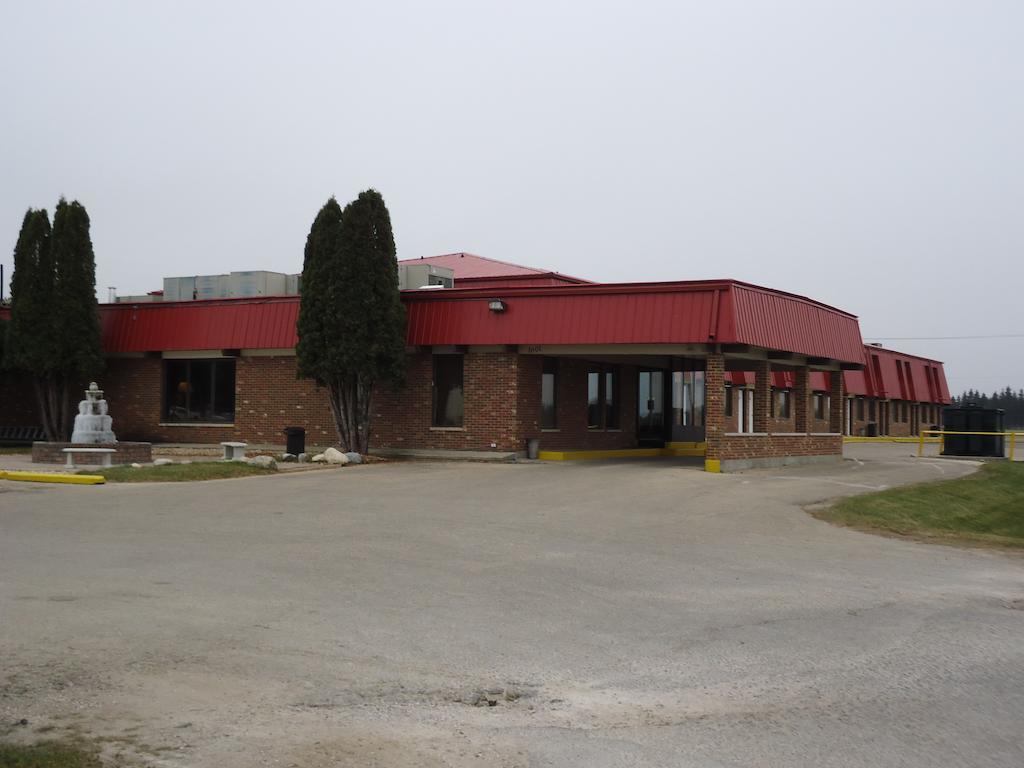Canway Inn & Suites Dauphin Kültér fotó