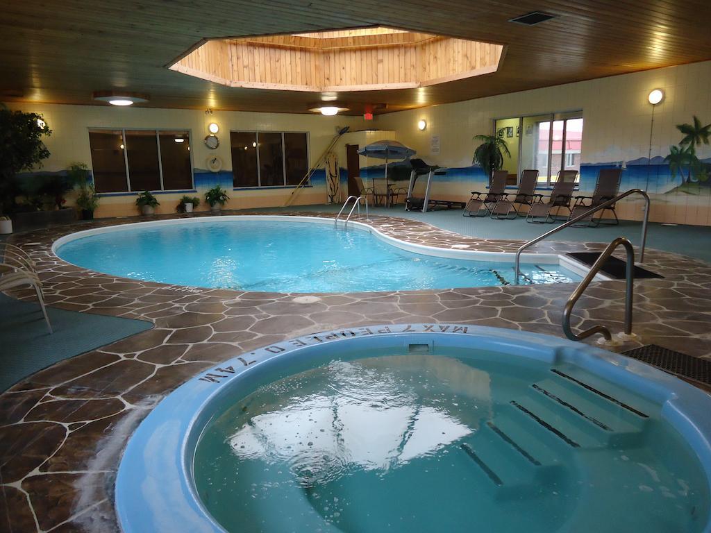 Canway Inn & Suites Dauphin Kültér fotó