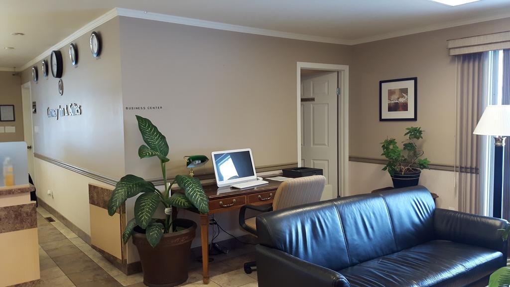 Canway Inn & Suites Dauphin Kültér fotó