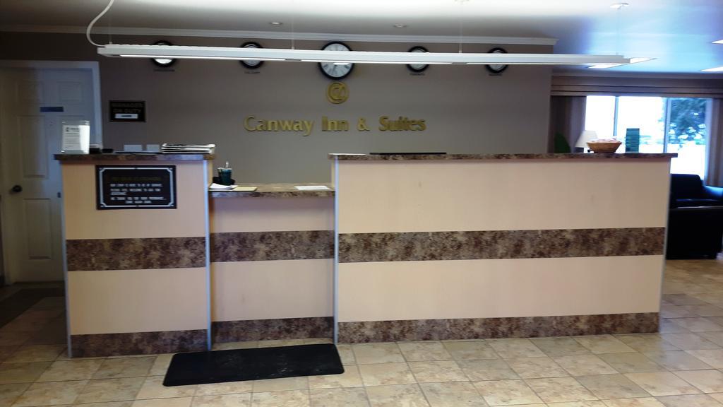 Canway Inn & Suites Dauphin Kültér fotó